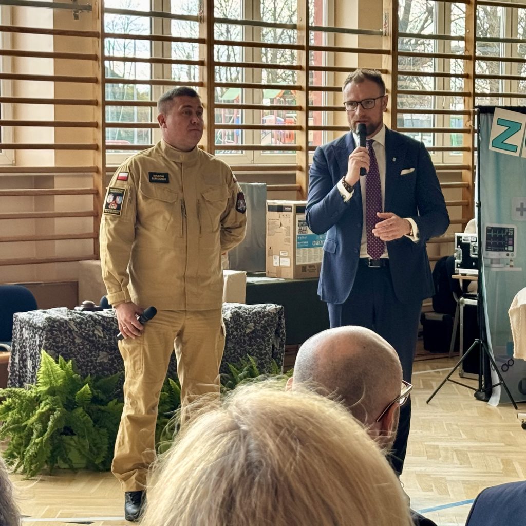 Obrazek posiada pusty atrybut alt; plik o nazwie IMG_0353-1024x1024.jpg